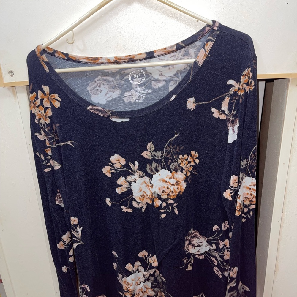 Maurices Navy Long-Sleeve Scoop Neck Top with Cream Floral